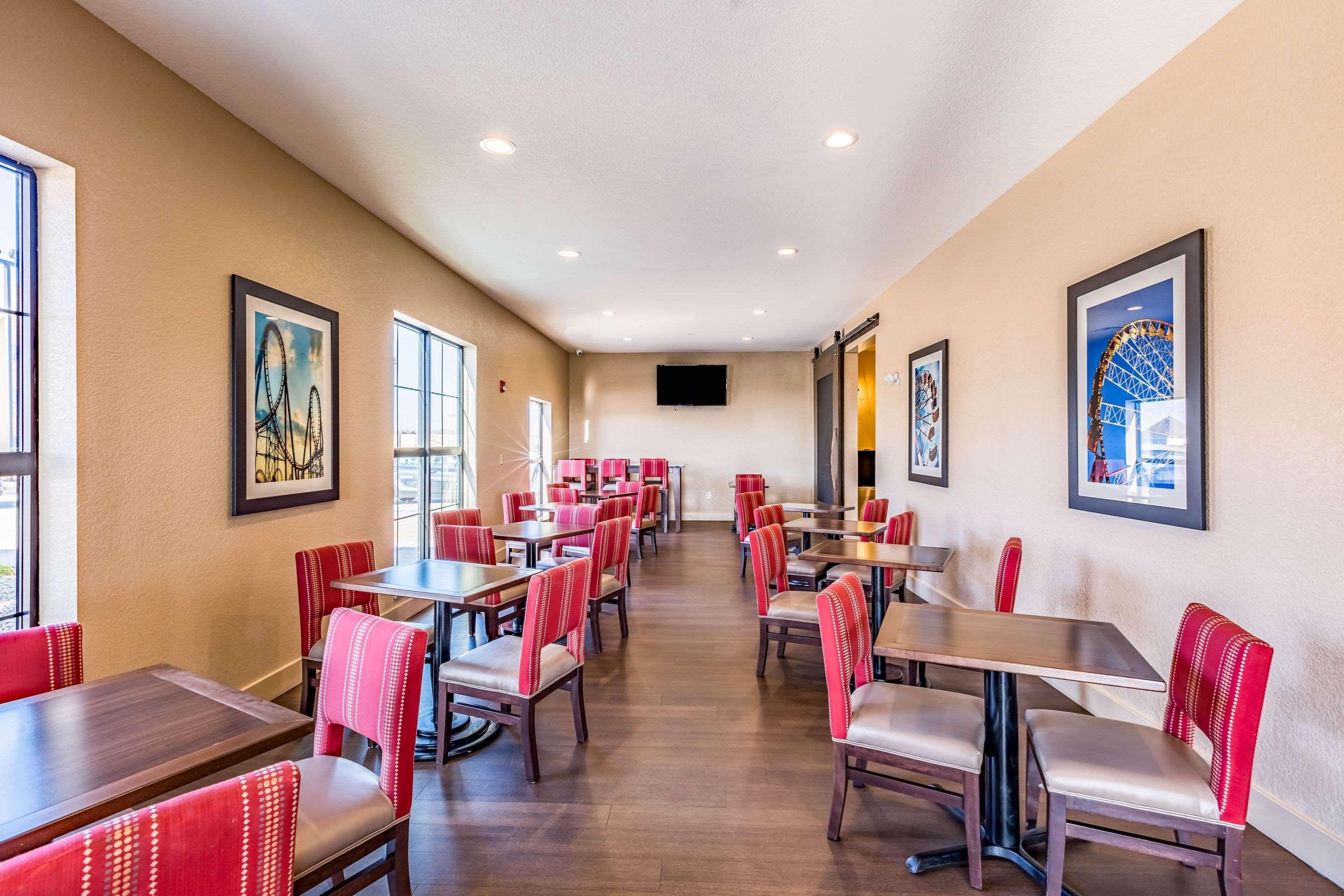 Comfort Inn Altoona-Des Moines Extérieur photo