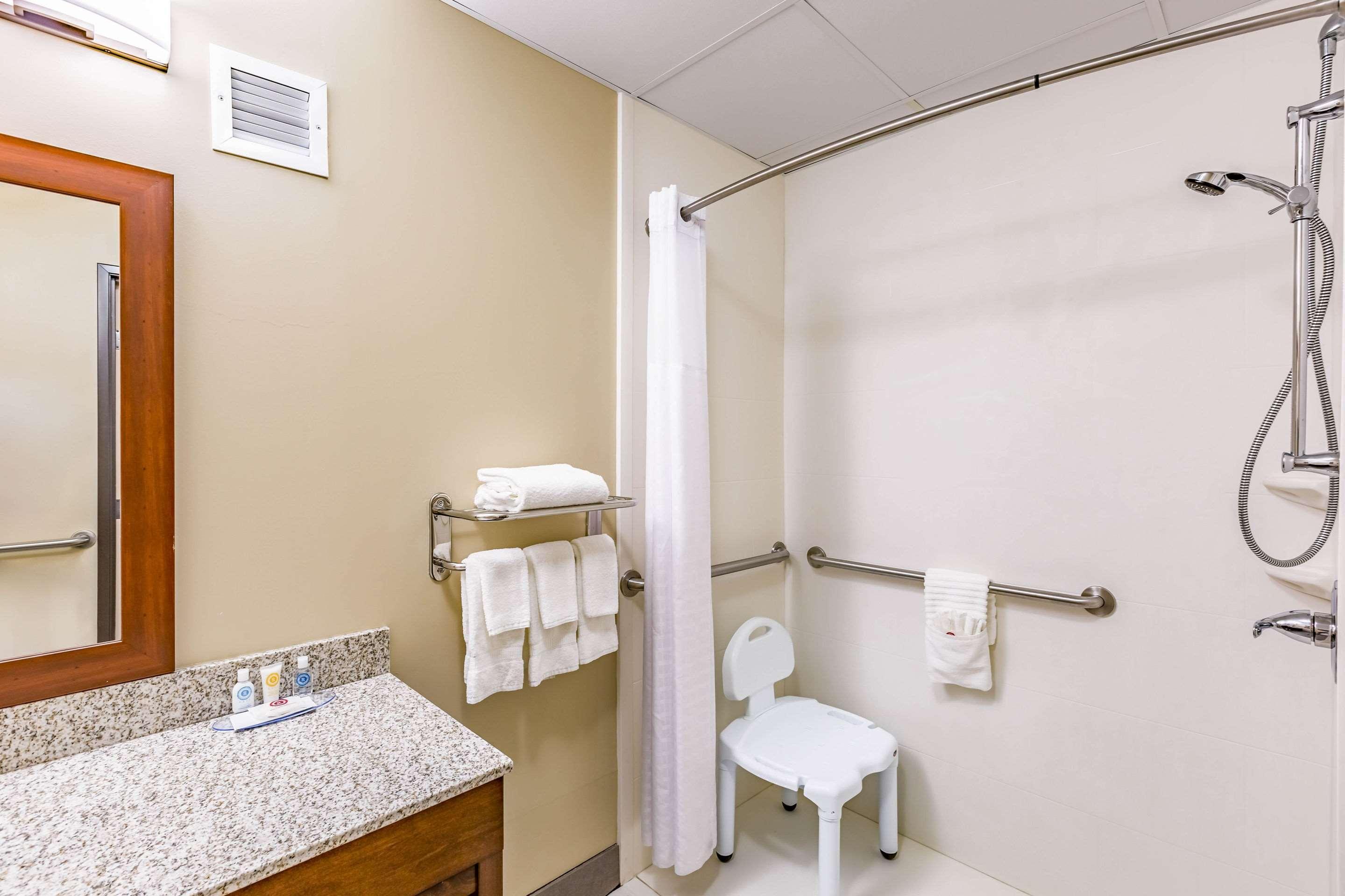 Comfort Inn Altoona-Des Moines Extérieur photo